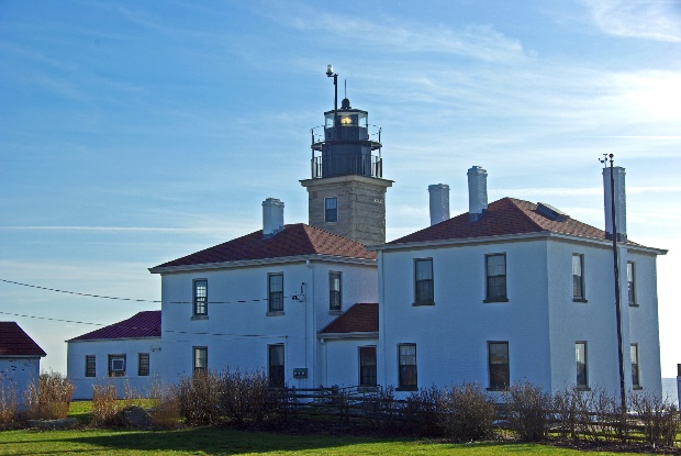 beavertail lighthouse